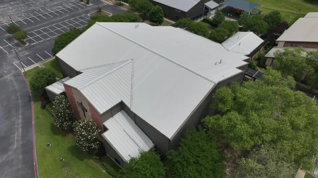 How Durable Are Metal Roofs in Storms – DFW Crew Install
